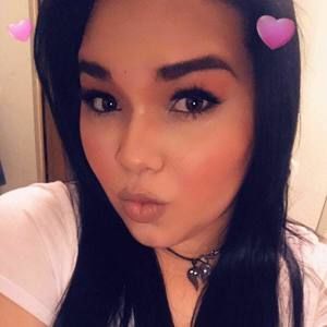 Meet your Posher, Lorraine